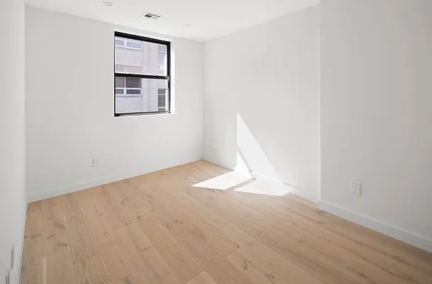 Rented by Camelot Realty Group | media 10