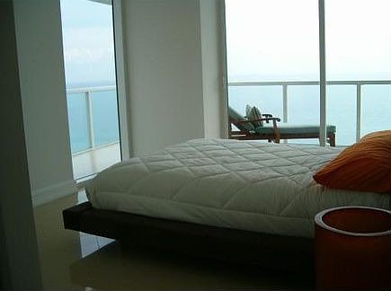 3rd image of 16699 Collins Ave APT 2203