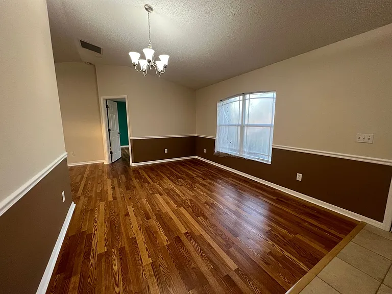 3037 Bonkirk Dr — Photo 13