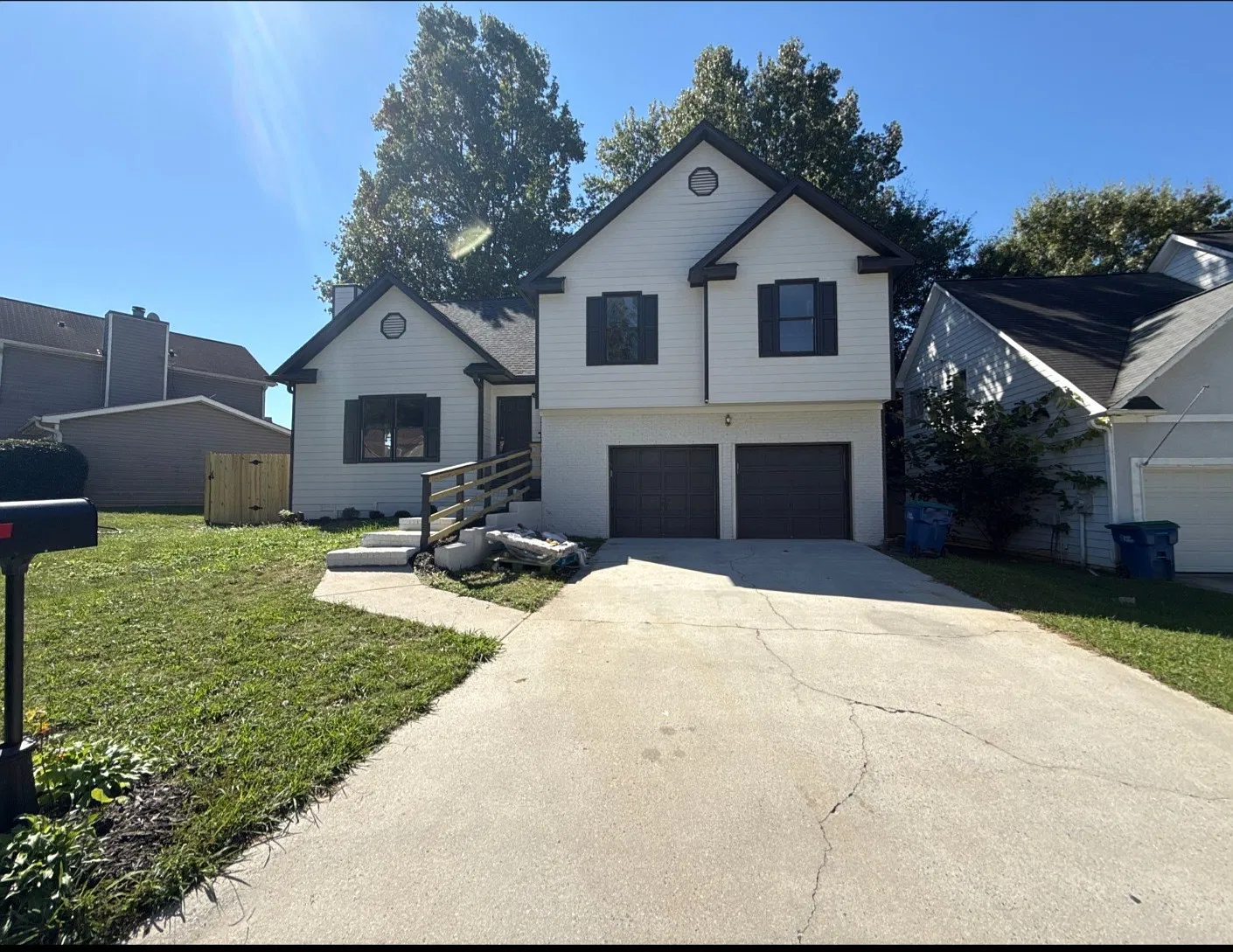 4 bed, 1516 sqft, $2,450 — Photo 2