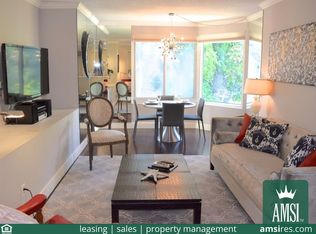 240 Lombard St APT 832, San Francisco, CA 94111