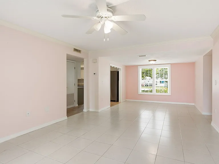 2453 Egret Blvd #1 — Photo 6