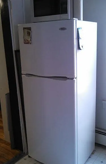 216 University Ave — Photo 51