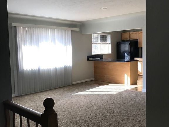 3rd image of 3338 N High St #3338