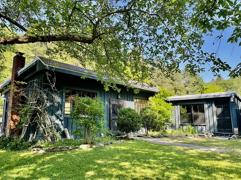 3207 Route 212 — Photo 10