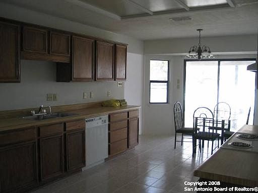 5th image of 6511 SPRING ROSE DR