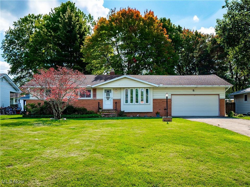 1st image of 18341 Bonnie Ln
