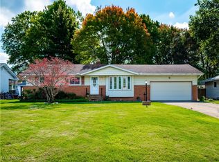 18341 Bonnie Ln, Strongsville, OH