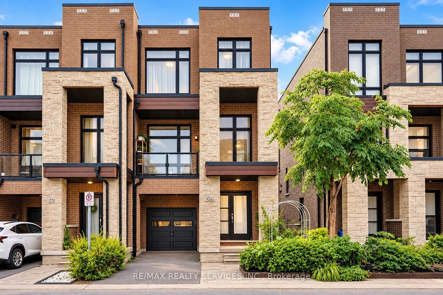 3 bed, $3,800 — Photo 1