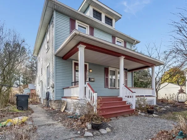 520 4Th St, Belvidere Twp., NJ 07823