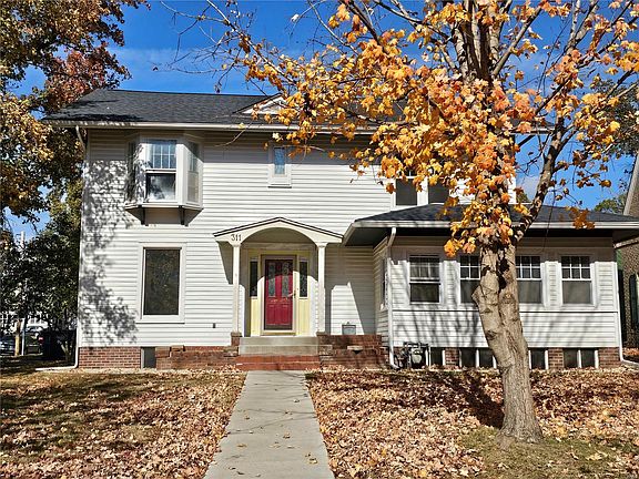 2nd image of 311 W Tremont St