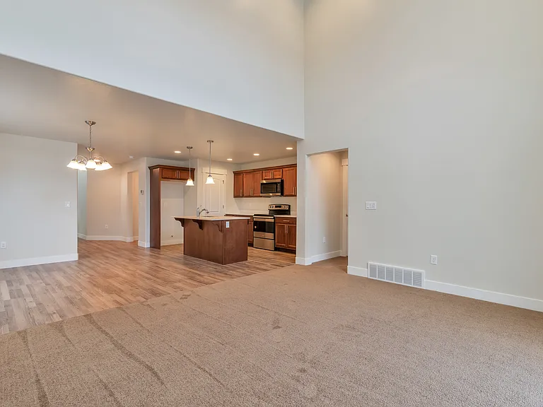 108 N Morning View Dr — Photo 3