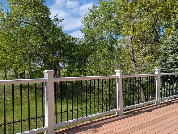 upper deck overlooking nature park