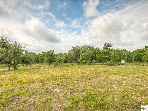 3rd image of 752 Buffalo Trl