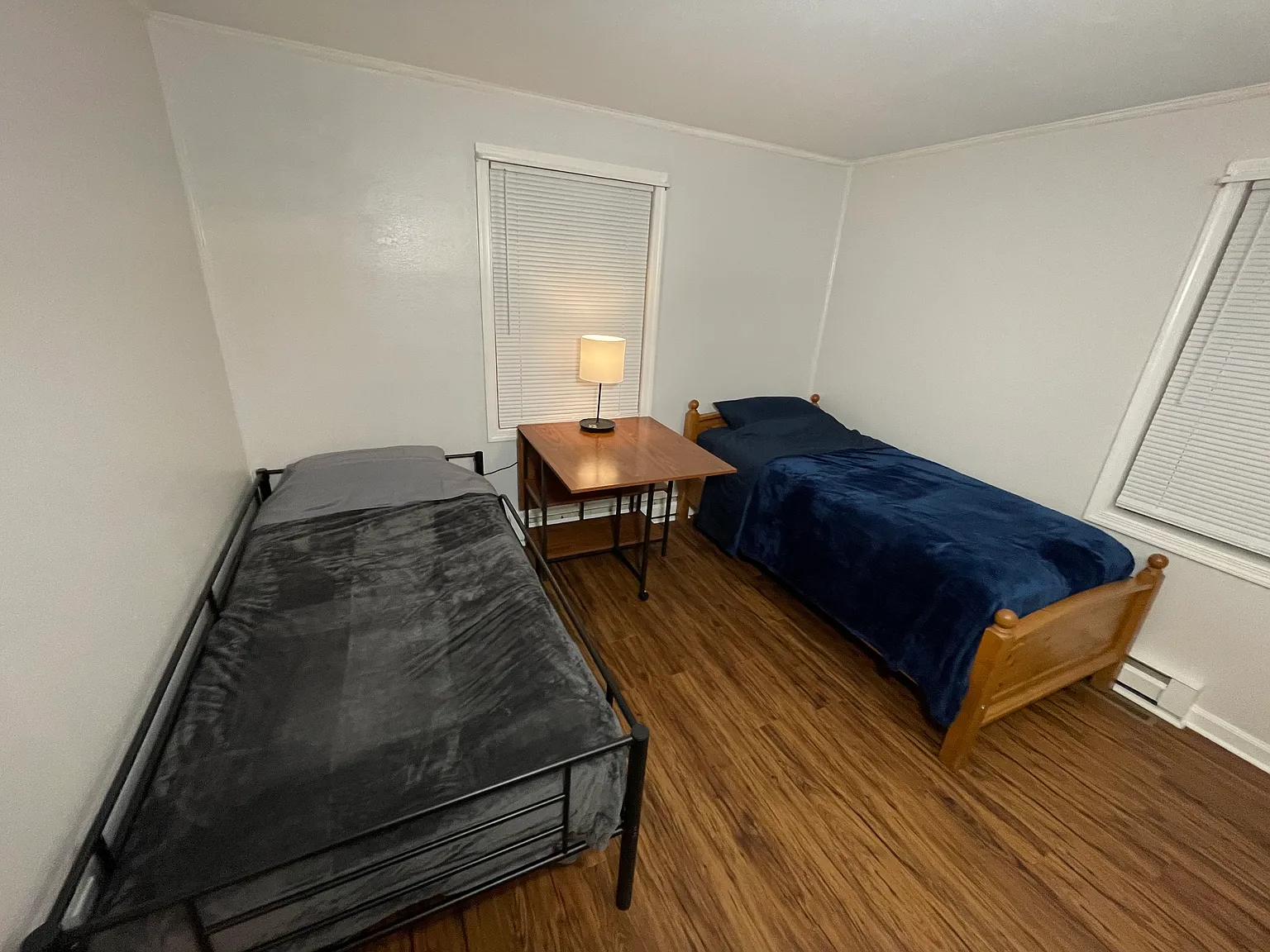 3 bed, 1008 sqft, $450 — Photo 2