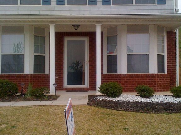 3rd image of 7215 Bowie Dr