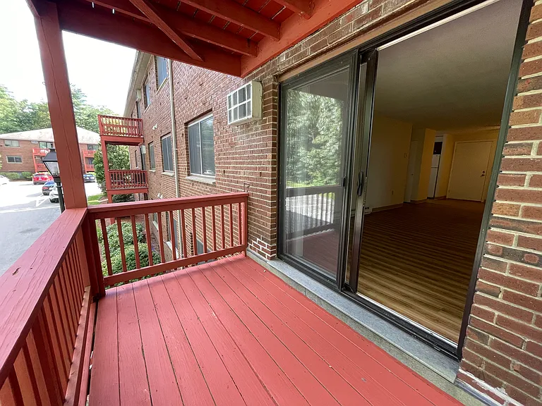 Eastern Trails Apartments and Storage — Photo 57