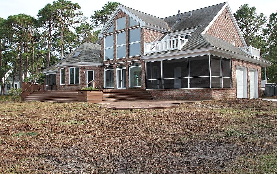 2712 Saint James Dr, Southport, NC 28461 | Zillow