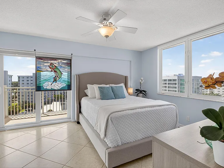 3215 S Ocean Blvd #702 — Photo 31