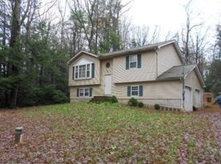 208 Huntingdon Rd, Kunkletown, PA 18058