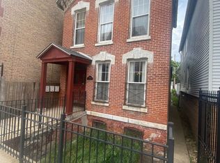 1436 W Chestnut St, Chicago, IL 60642