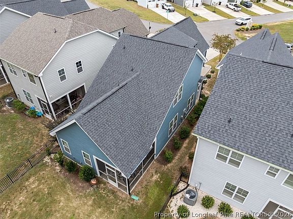 5th image of 50 Spruce Hollow Cir