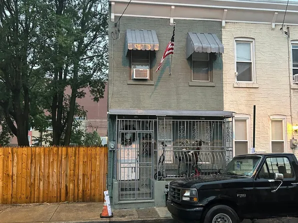 310 Cedar St, Reading, PA 19601