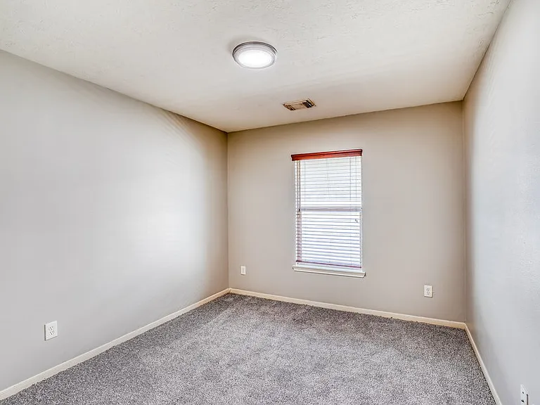 19607 Buckland Park Dr — Photo 13