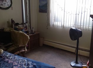 511 Normal Rd APT 204, Dekalb, IL 60115