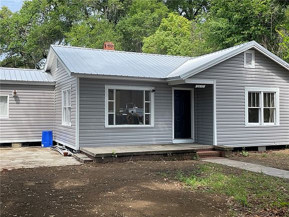 2nd image of 2613 Ellis St