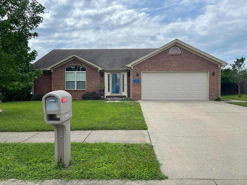 1024 Heathcliff Dr