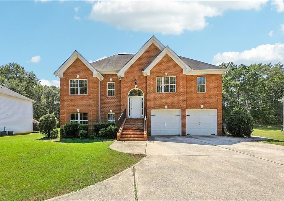 1st image of 2595 Old Covington Rd NE