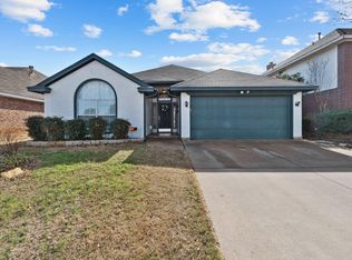 8904 Tyne Trl, Fort Worth, TX 76118