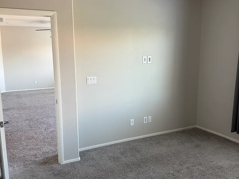 7515 Emerald Stars Ave #101 — Photo 30
