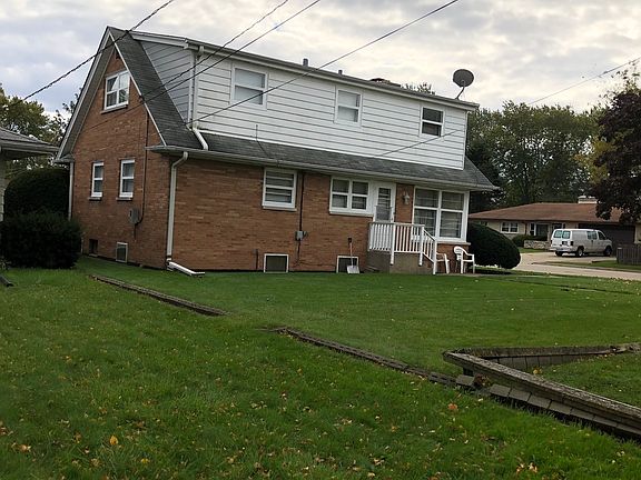 3rd image of 2518 Marshall Pkwy