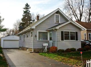 15 Beverly Hts, Rochester, NY 14616