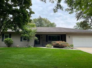 3300 Fernside St, Midland, MI 48642