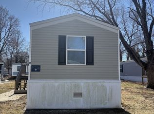 23 Imperial Valley Dr, Springfield, IL 62702