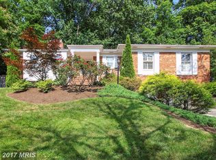 5812 Marbury Rd, Bethesda, MD 20817