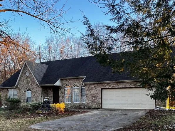 7736 El Pine Est, Edwardsville, IL 62025