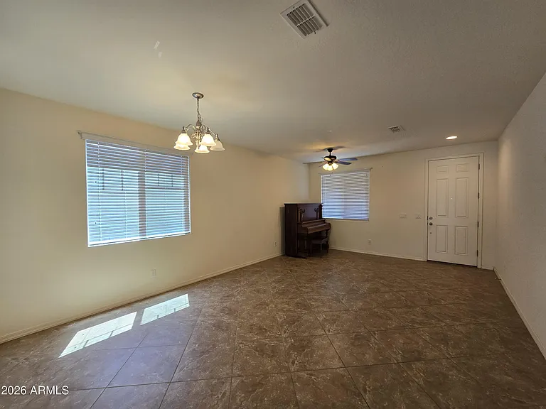 2972 E Saltsage Dr — Photo 3