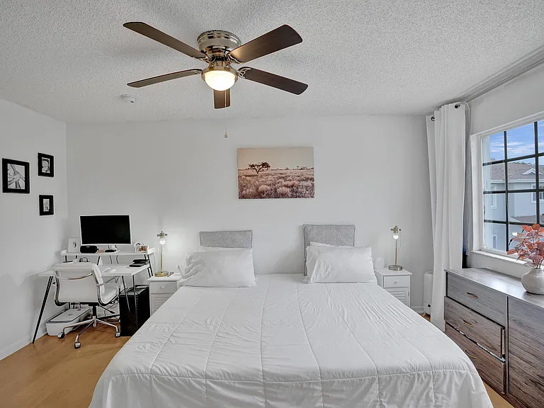 1488 SW 47th Ave — Photo 18