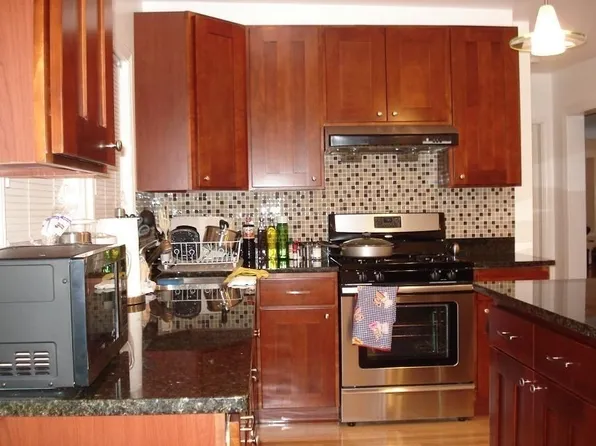 8 Wheeler St #3, Somerville, MA 02145