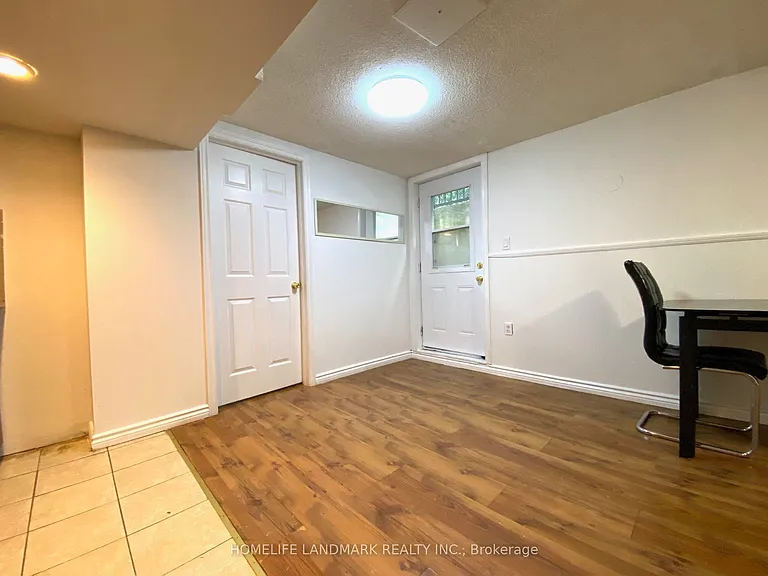 3121 Jessica Ct #LOWER — Photo 5