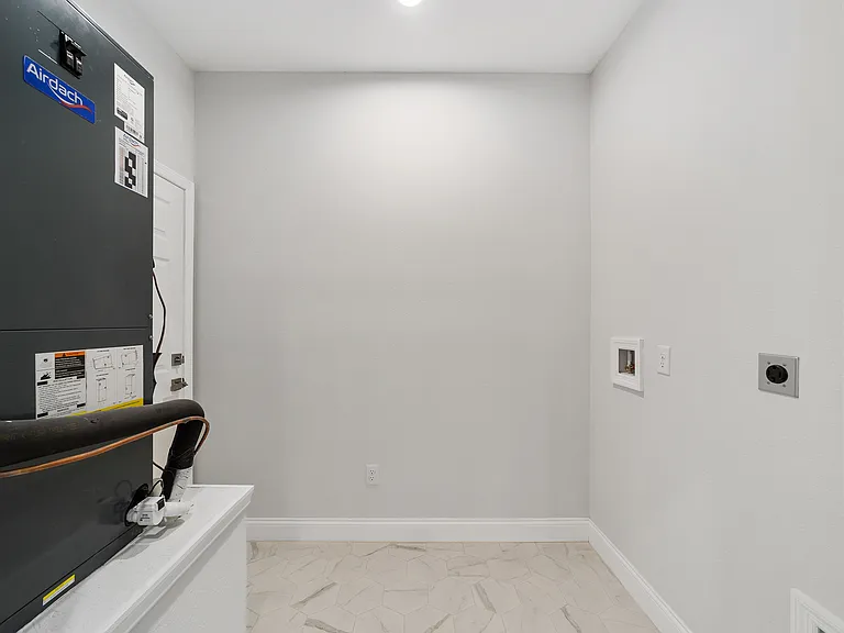 9371 N Akola Way — Photo 31