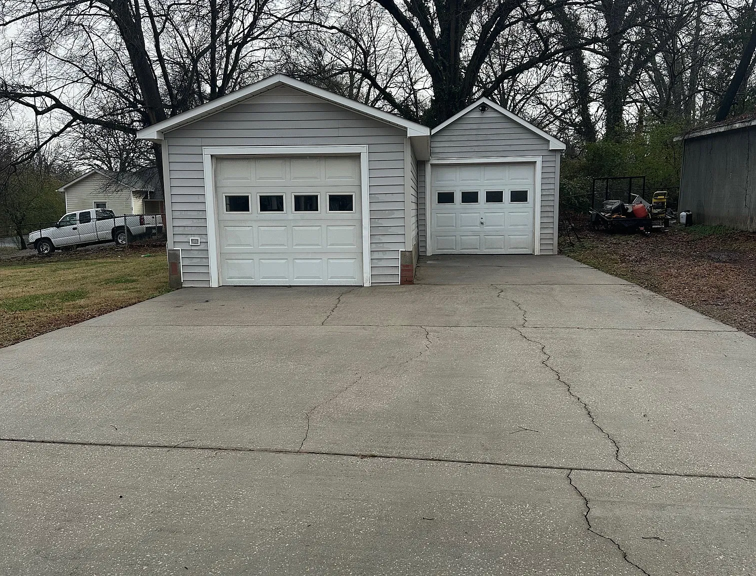3 bed, 2.5 bath, 1330 sqft, $1,800 — Photo 4