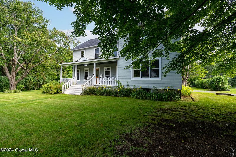 2nd image of 310 Pine Street