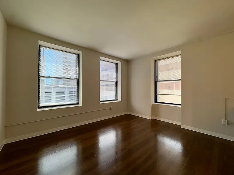 Charming 1 Bedroom/1 Bathroom Apartment Unit in Downtown Baltimore, MD! Unit 416 — Photo 153