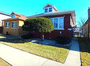 8249 S Cornell Ave #1, Chicago, IL