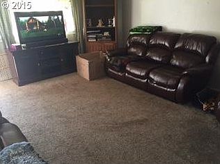 2nd image of 12304 NE 76th St